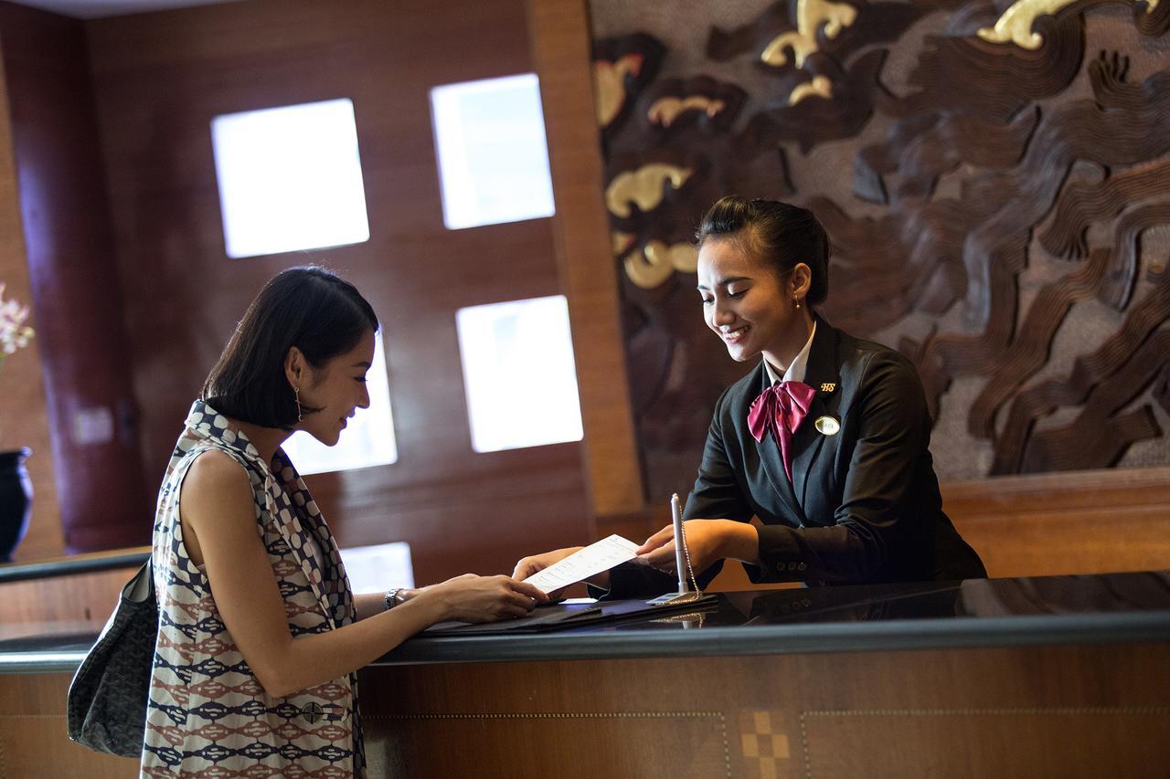 Hotel Santika Premiere Semarang Exterior foto